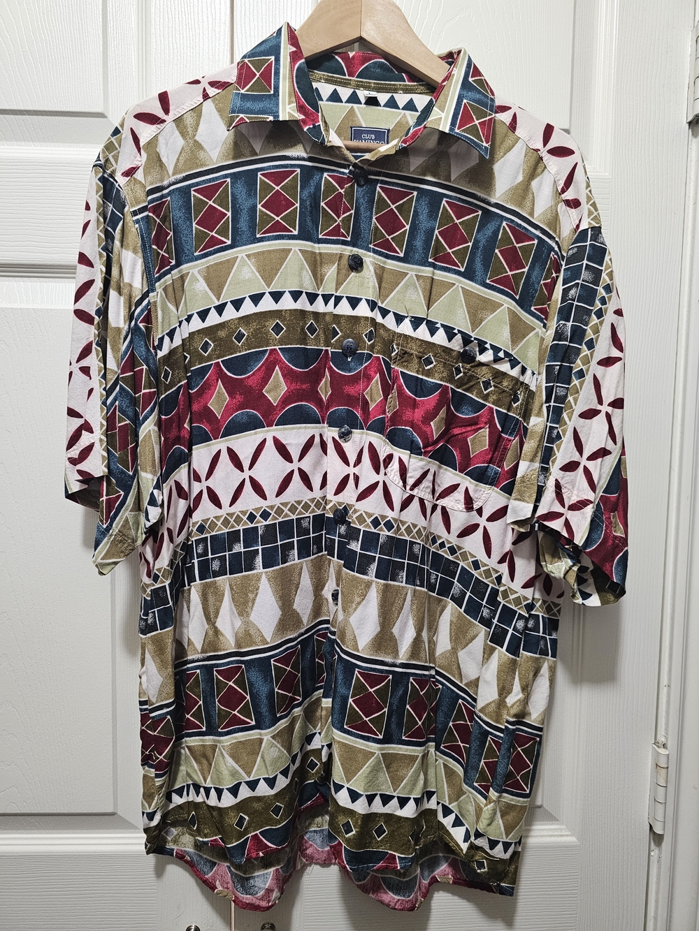 Club D'AMINGO VNTG 90'S/Y2K Mens Multi colored Geo-print Short Sleeve Sz 42